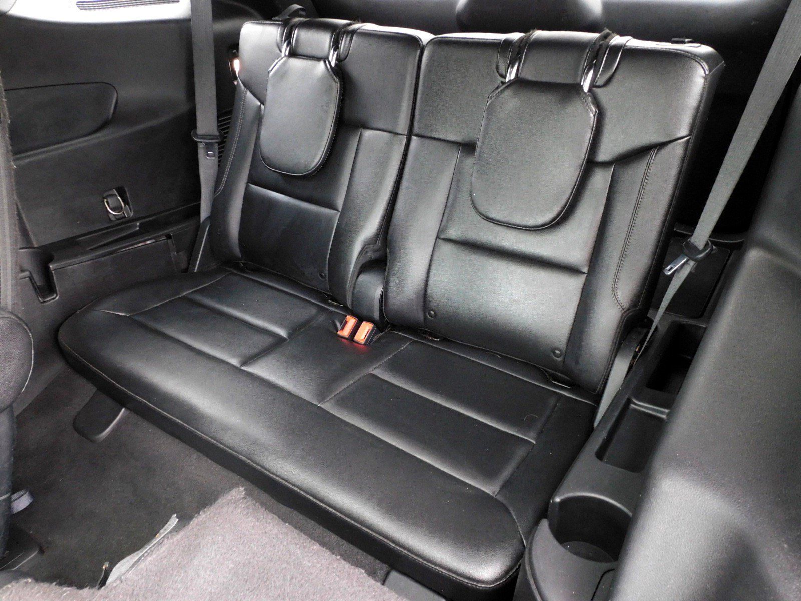 Used 2020 Ford Explorer Limited RWD image 17