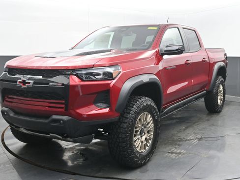 New 2026 Chevrolet Colorado ZR2 w/ Technology Package AWD/4WD image 4