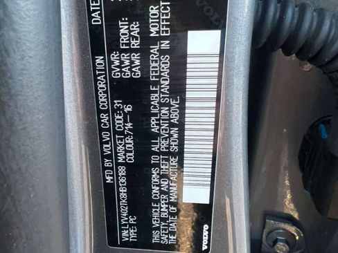 Used 2017 Volvo S60 T5 Inscription w/ Convenience Package image 31