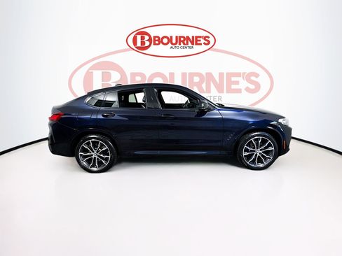 Used 2022 BMW X4 M40i image 11