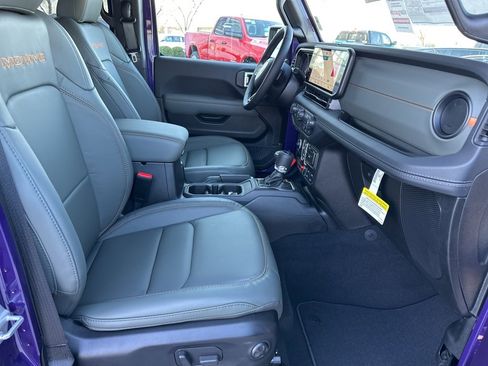 New 2026 Jeep Gladiator Mojave image 56