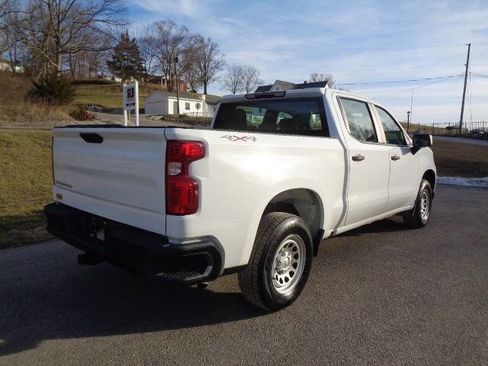 Used 2019 Chevrolet Silverado 1500 W/T w/ Trailering Package image 6