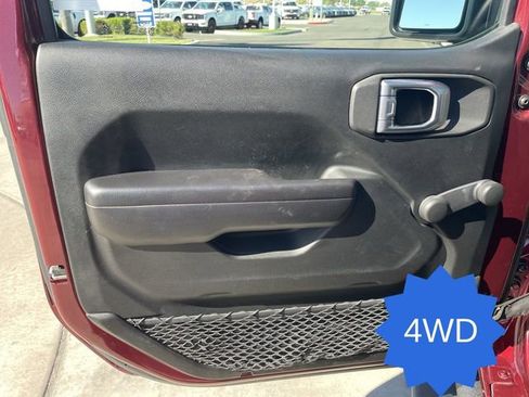 Used 2021 Jeep Gladiator Sport AWD/4WD image 21