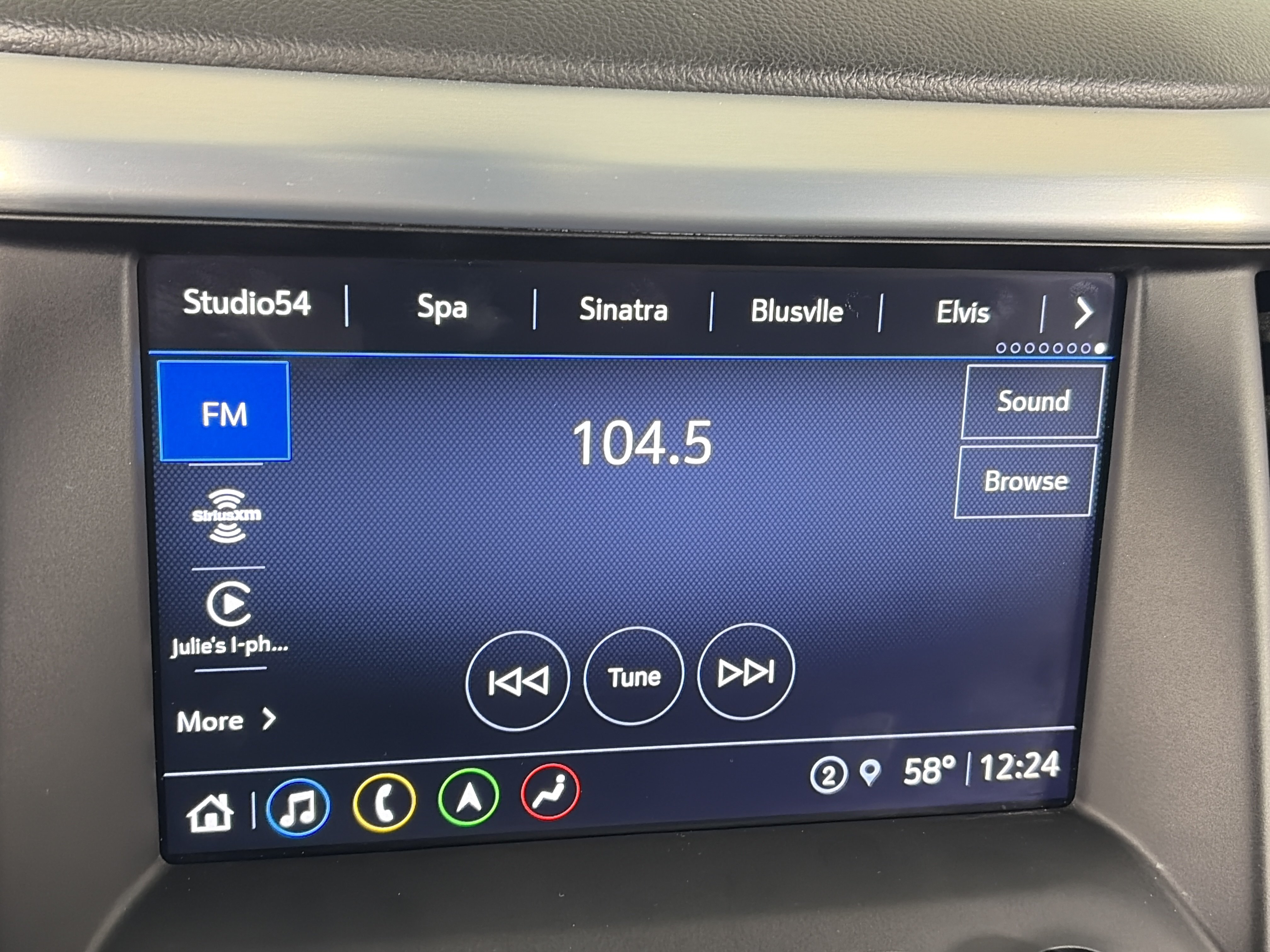 Certified 2023 GMC Acadia SLT AWD/4WD image 23