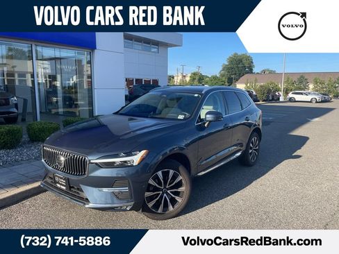 Used 2023 Volvo XC60 B5 Plus w/ Climate Package AWD/4WD image 1