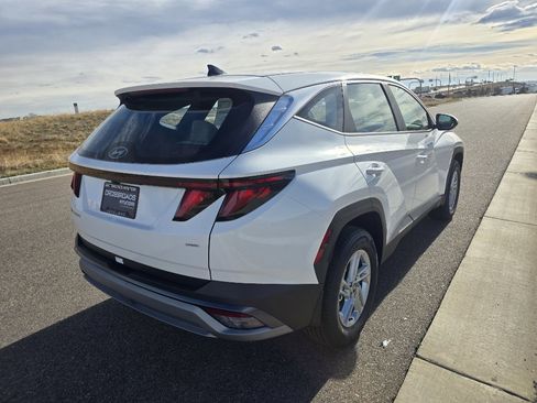 New 2026 Hyundai Tucson SE image 5