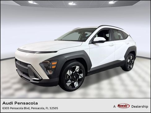 Used 2025 Hyundai Kona SEL FWD image 1