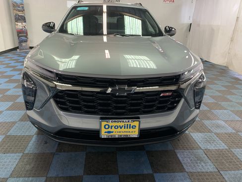 New 2026 Chevrolet Trax RS image 7