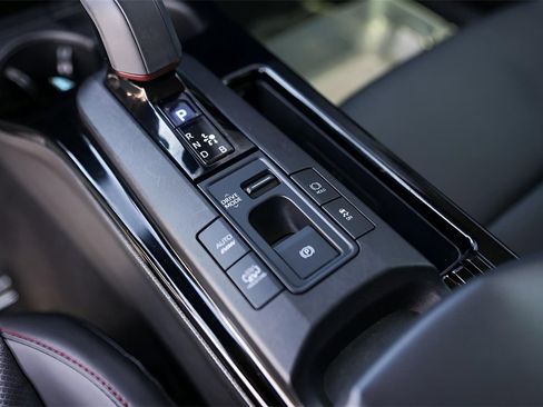 Used 2024 Toyota Prius Prime image 32