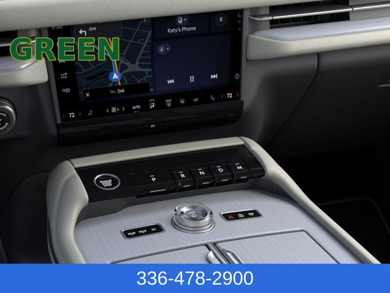 Used 2026 Lincoln Navigator L Reserve AWD/4WD image 15