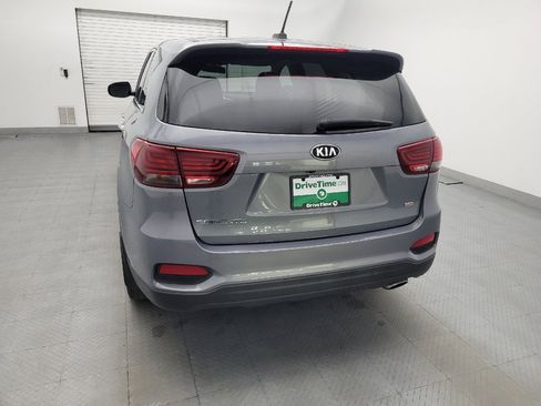 Used 2020 Kia Sorento LX FWD image 3