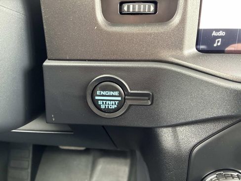 New 2025 Ford Bronco Badlands w/ Sasquatch Package image 11