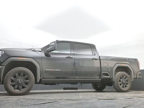 Used 2025 GMC Sierra 2500 AT4 w/ AT4 Premium Plus Package image 30