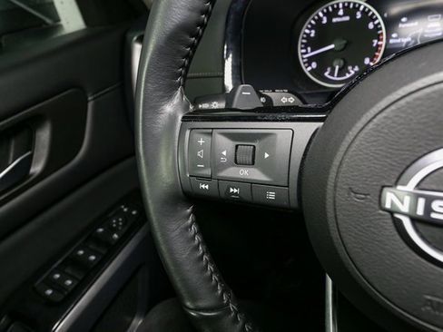 Used 2023 Nissan Pathfinder SL w/ SL Premium Package image 31