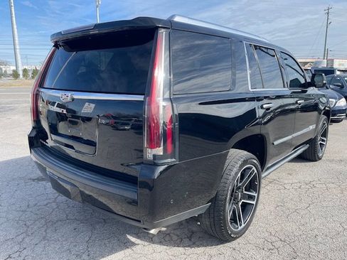 Used 2020 Cadillac Escalade Premium Luxury image 5