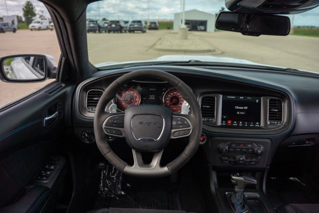 Used 2020 Dodge Charger SRT Hellcat w/ Harman/Kardon Audio Group RWD image 13