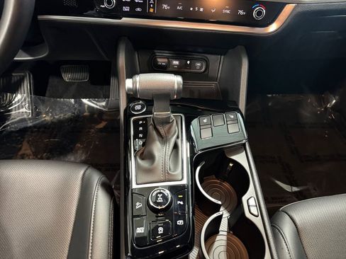 Used 2024 Kia Sportage X-Line image 17