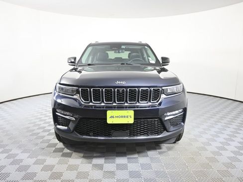 Used 2023 Jeep Grand Cherokee Limited w/ Luxury Tech Group II image 10