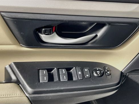 Used 2021 Honda CR-V LX image 17