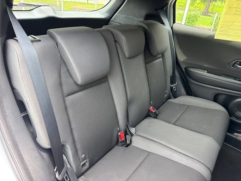 Certified 2020 Honda HR-V Sport image 34
