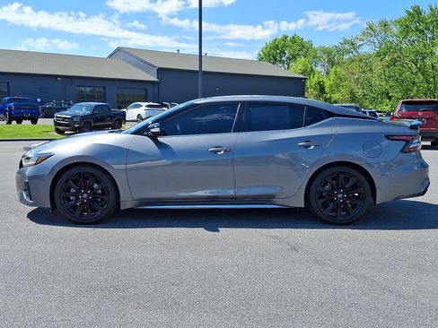 Certified 2023 Nissan Maxima SR w/ Sport Mat Group FWD image 4