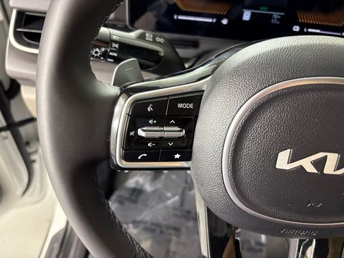 New 2026 Kia Carnival EX image 20