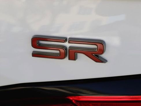 Used 2023 Nissan Altima 2.5 SR w/ SR Premium Package image 13