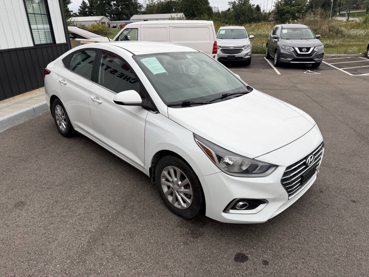 Used 2021 Hyundai Accent SEL FWD image 5