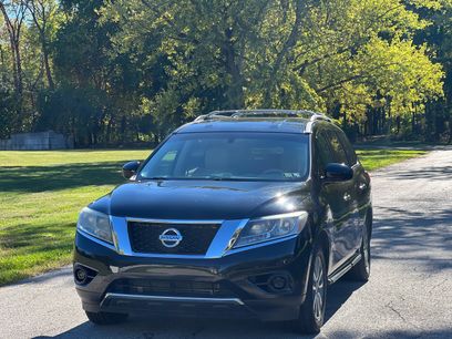 Used 2013 Nissan Pathfinder SV