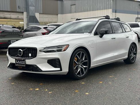 Certified 2024 Volvo V60 T8 Polestar image 8