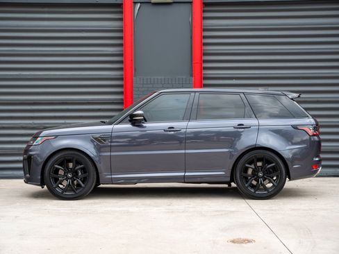 Used 2022 Land Rover Range Rover Sport SVR image 4