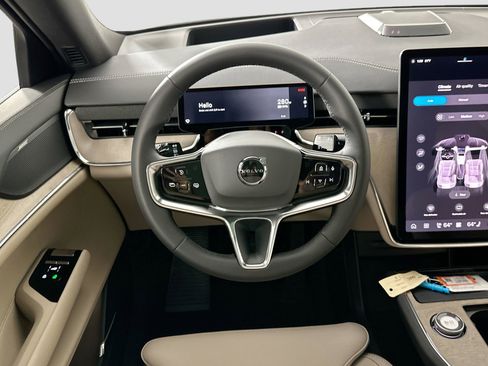 New 2025 Volvo EX90 Ultra w/ Protection Package Premier image 21