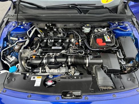 Used 2018 Honda Accord Sport image 19