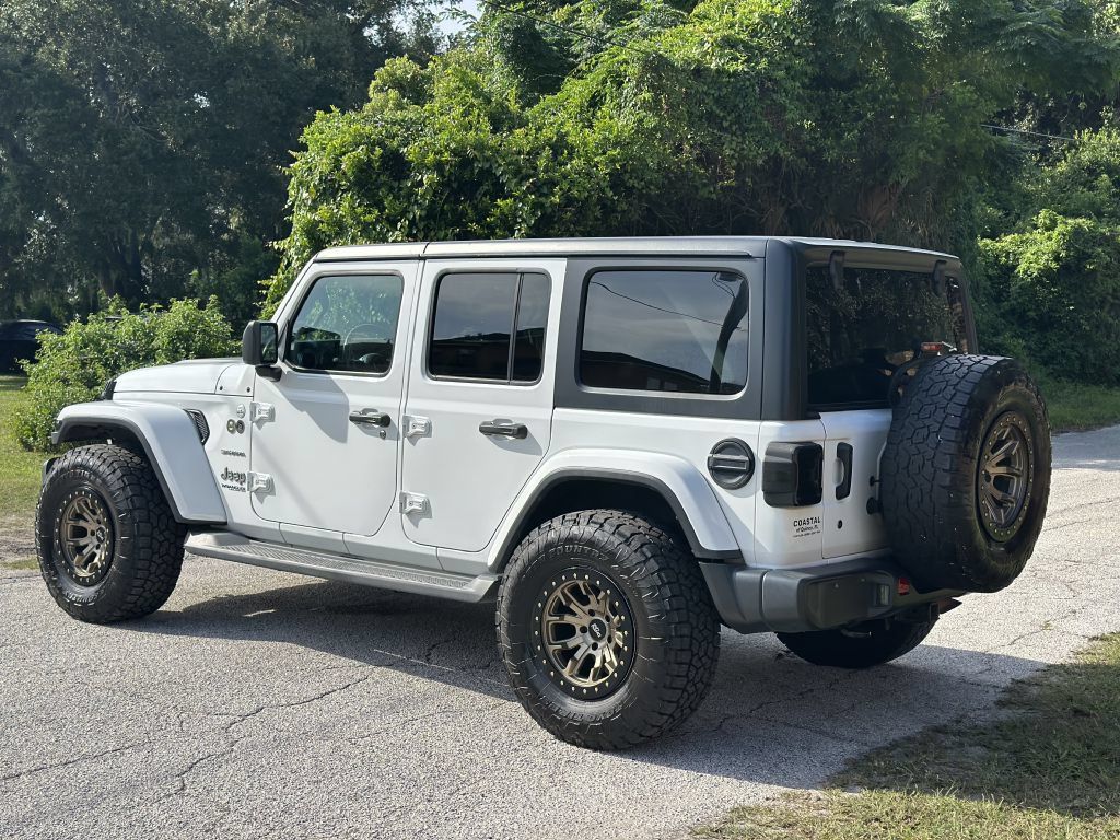 Used 2020 Jeep Wrangler Unlimited Sahara AWD/4WD image 13