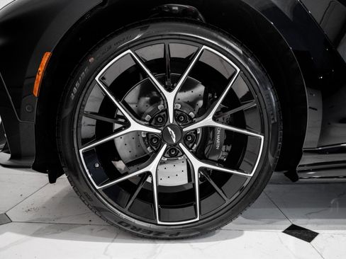 New 2026 Aston Martin DBX S image 4