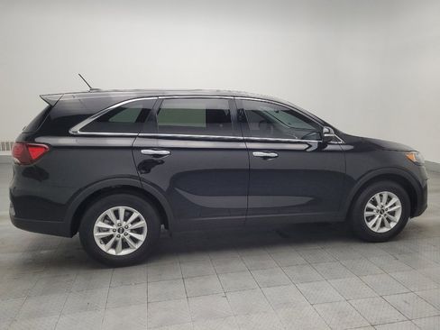 Used 2020 Kia Sorento L image 10