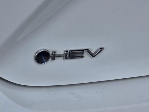 Used 2025 Toyota Camry LE FWD image 27