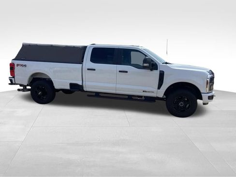 Used 2025 Ford F250 XL w/ STX Appearance Package AWD/4WD image 12