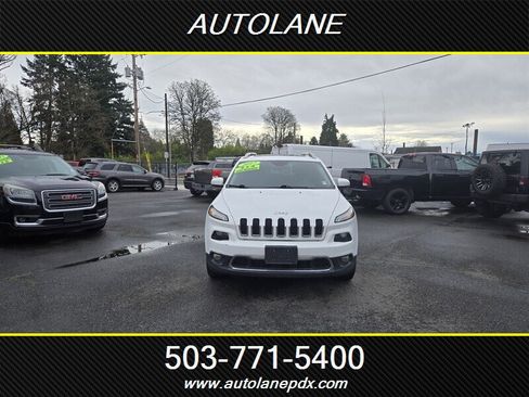 Used 2017 Jeep Cherokee Limited image 3
