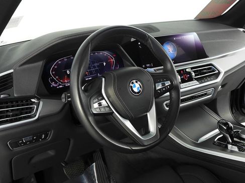 Used 2023 BMW X5 xDrive40i w/ Parking Assistance Package AWD/4WD image 31