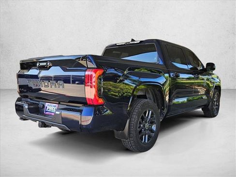 Used 2024 Toyota Tundra Platinum AWD/4WD image 5