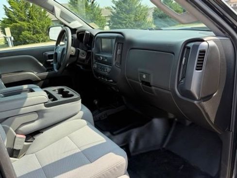 Used 2017 Chevrolet Silverado 2500 W/T AWD/4WD image 26