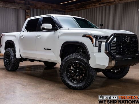 Used 2026 Toyota Tundra SR image 1