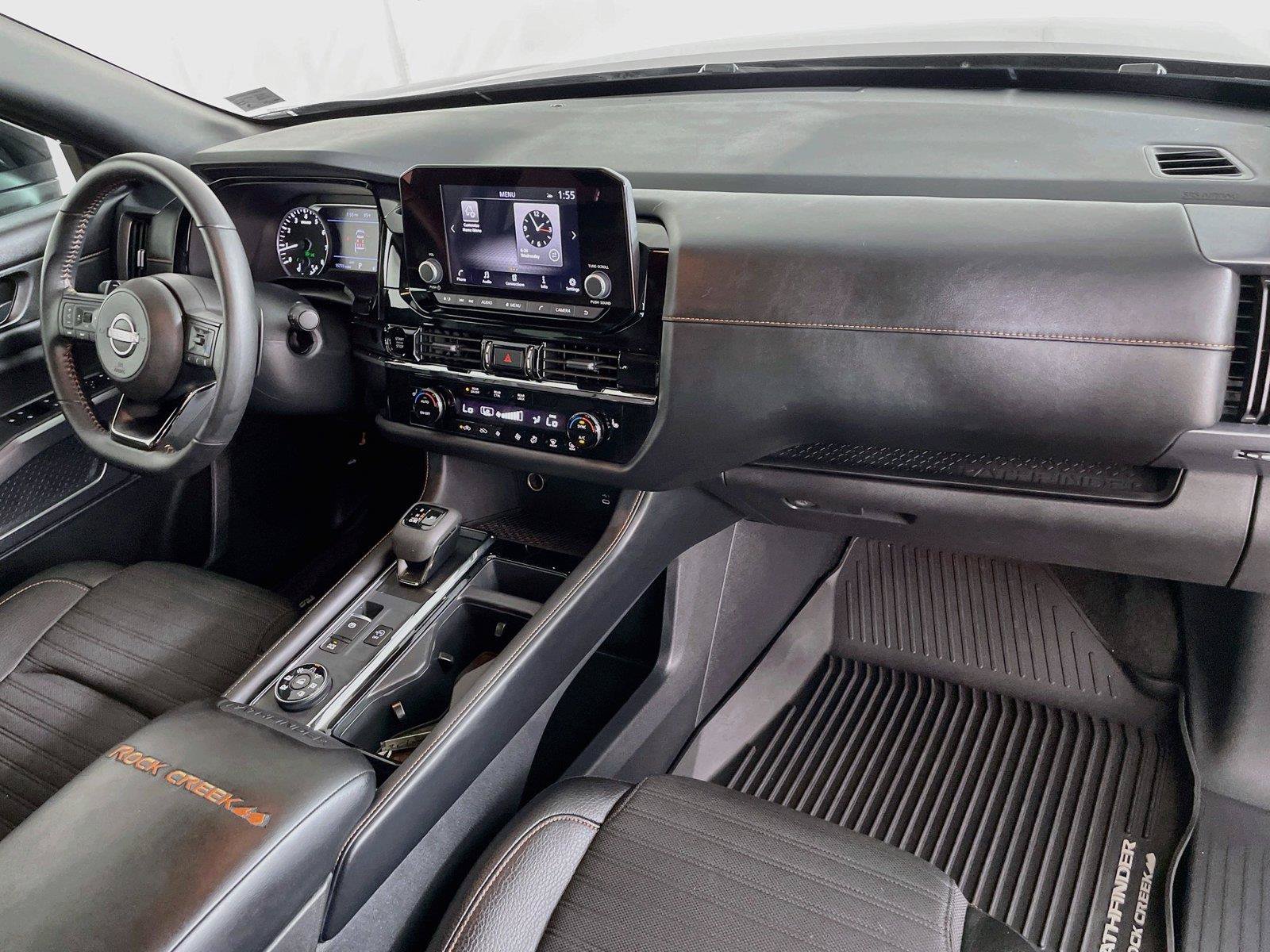 Used 2025 Nissan Pathfinder Rock Creek AWD/4WD image 32