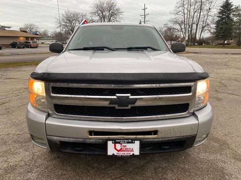 Used 2010 Chevrolet Silverado 1500 LT w/ Power Pack Plus image 2