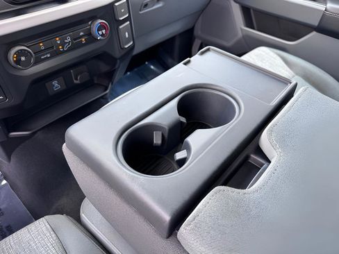 Used 2023 Ford F150 XLT image 32