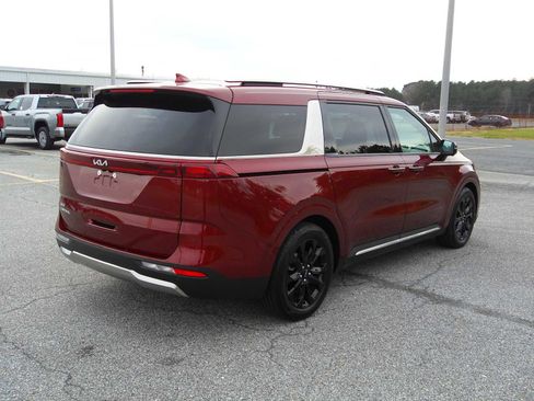 Used 2024 Kia Carnival SX image 5
