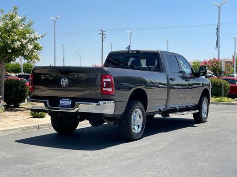 Used 2024 RAM 3500 Tradesman w/ Towing Technology Group AWD/4WD image 4