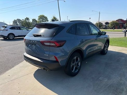 Used 2025 Ford Escape ST-Line Select AWD/4WD image 4