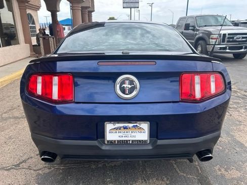 Used 2012 Ford Mustang Premium RWD image 3